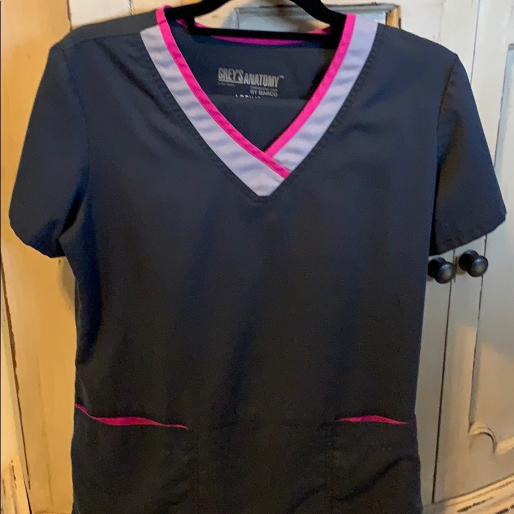 Greys Anatomy charcoal grey scrubs medium set.